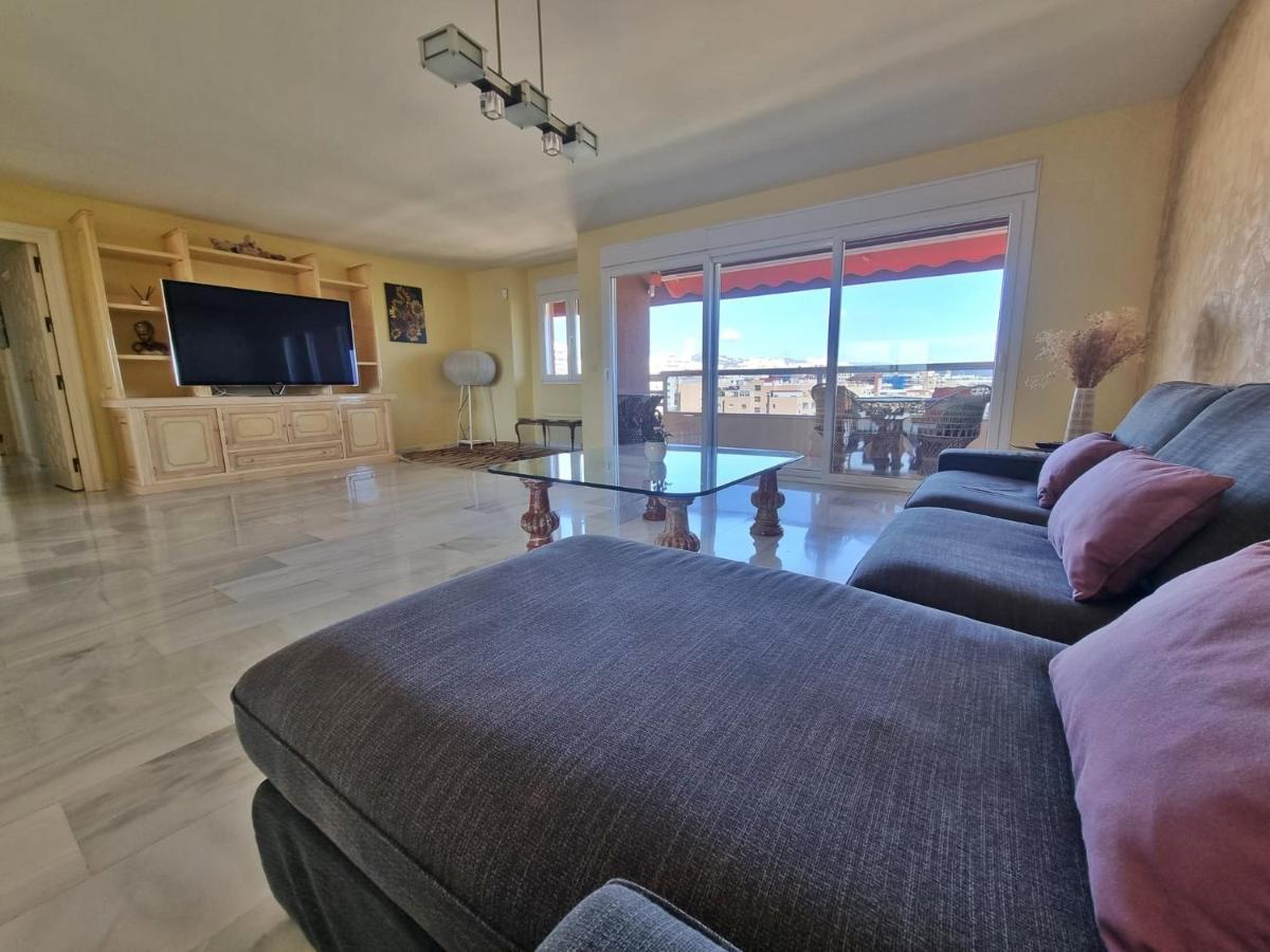 Penthouse With Private Pool, Hot Tub Jacuzzi With Sea Views And Chill-Out Zone, Close To The Sea Μαρμπέλλα Εξωτερικό φωτογραφία