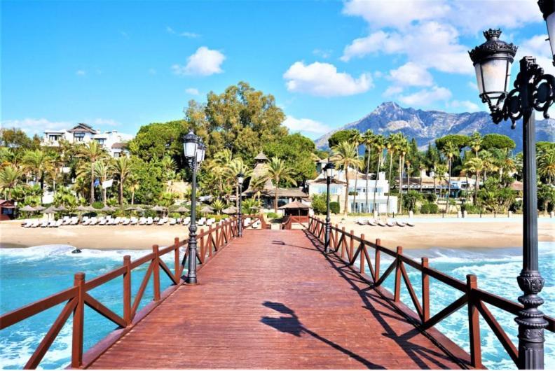 Penthouse With Private Pool, Hot Tub Jacuzzi With Sea Views And Chill-Out Zone, Close To The Sea Μαρμπέλλα Εξωτερικό φωτογραφία