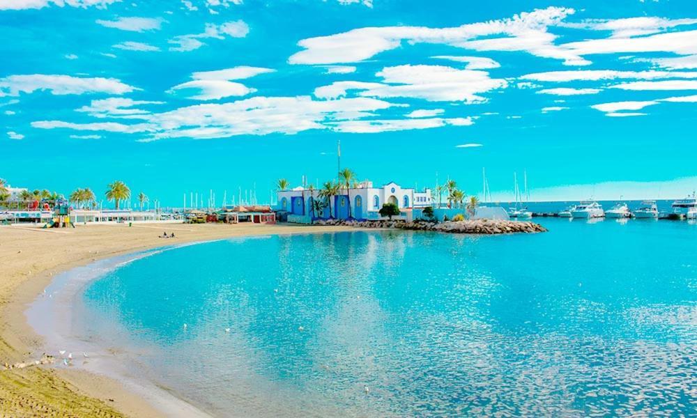 Penthouse With Private Pool, Hot Tub Jacuzzi With Sea Views And Chill-Out Zone, Close To The Sea Μαρμπέλλα Εξωτερικό φωτογραφία